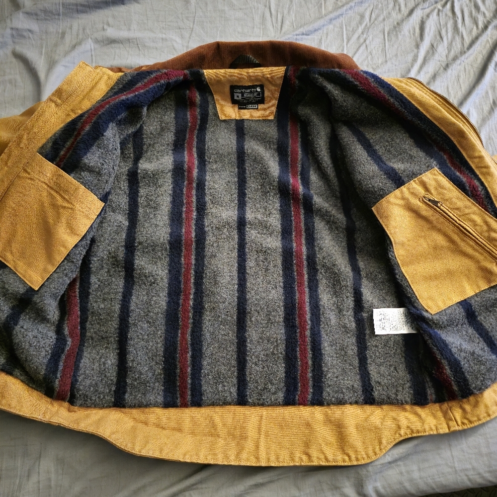 Carhartt Brown Detroit Jacket with Dark Brown Collar - Picture 2 of 13